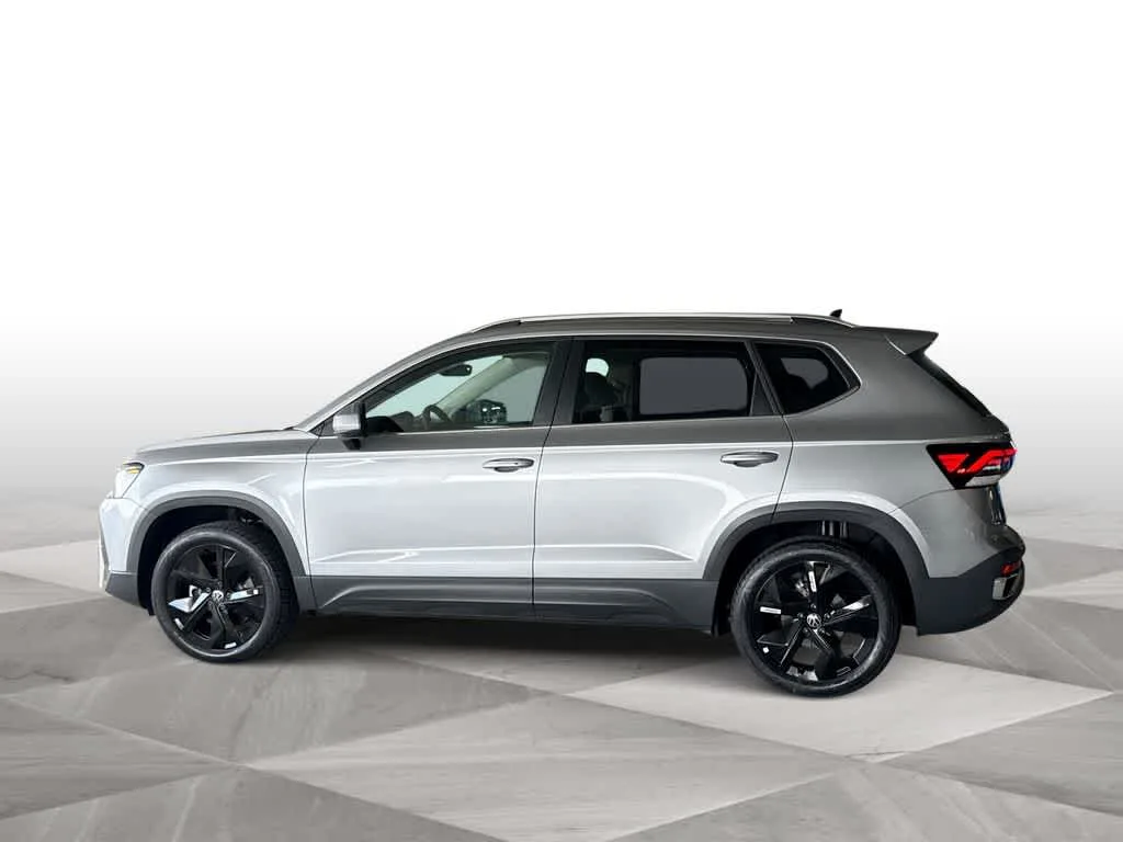 2026 Volkswagen Taos SE photo 5