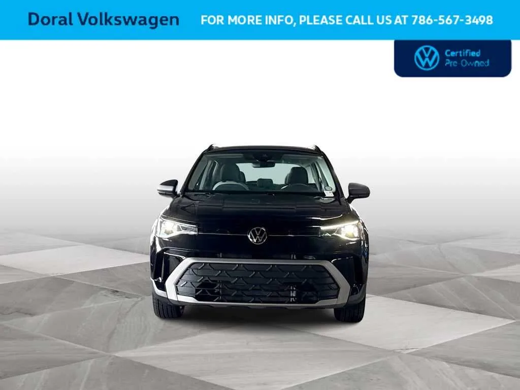 2025 Volkswagen Taos S photo 3