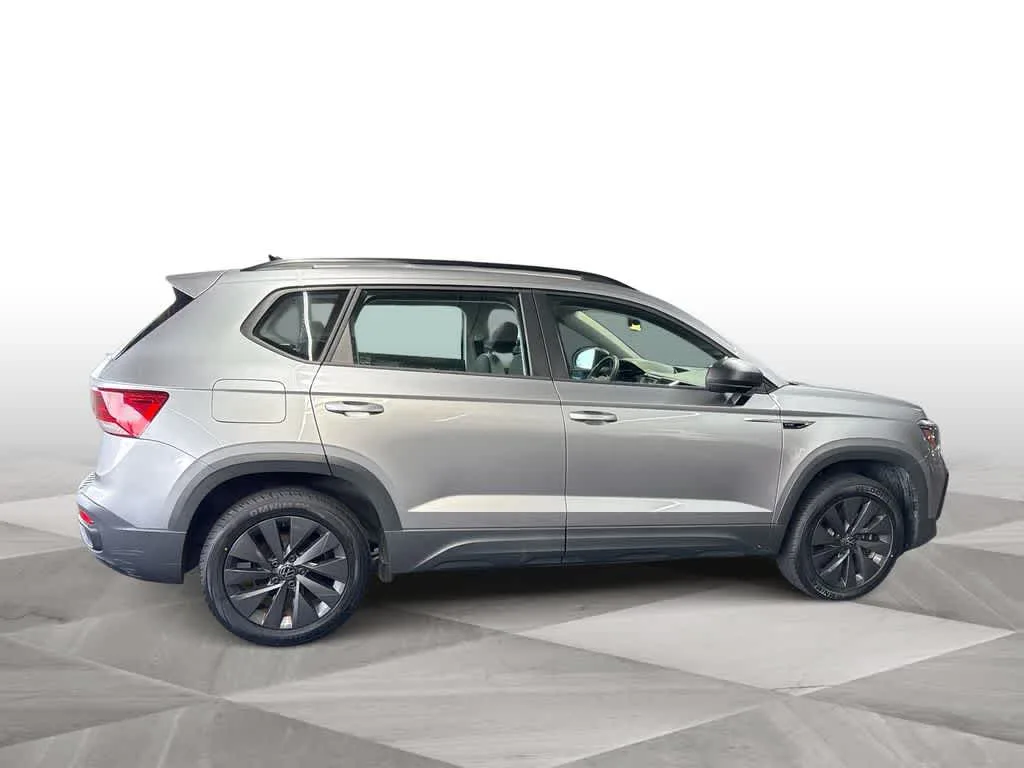 2023 Volkswagen Taos S photo 9