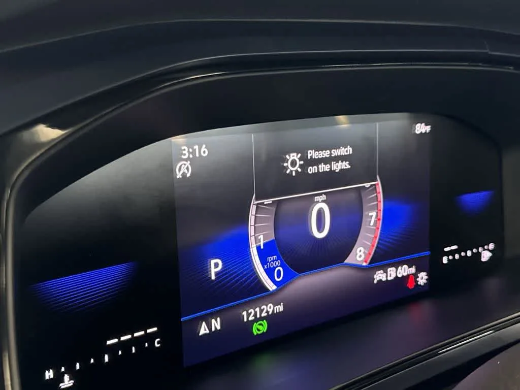 2024 Volkswagen Taos SE photo 16