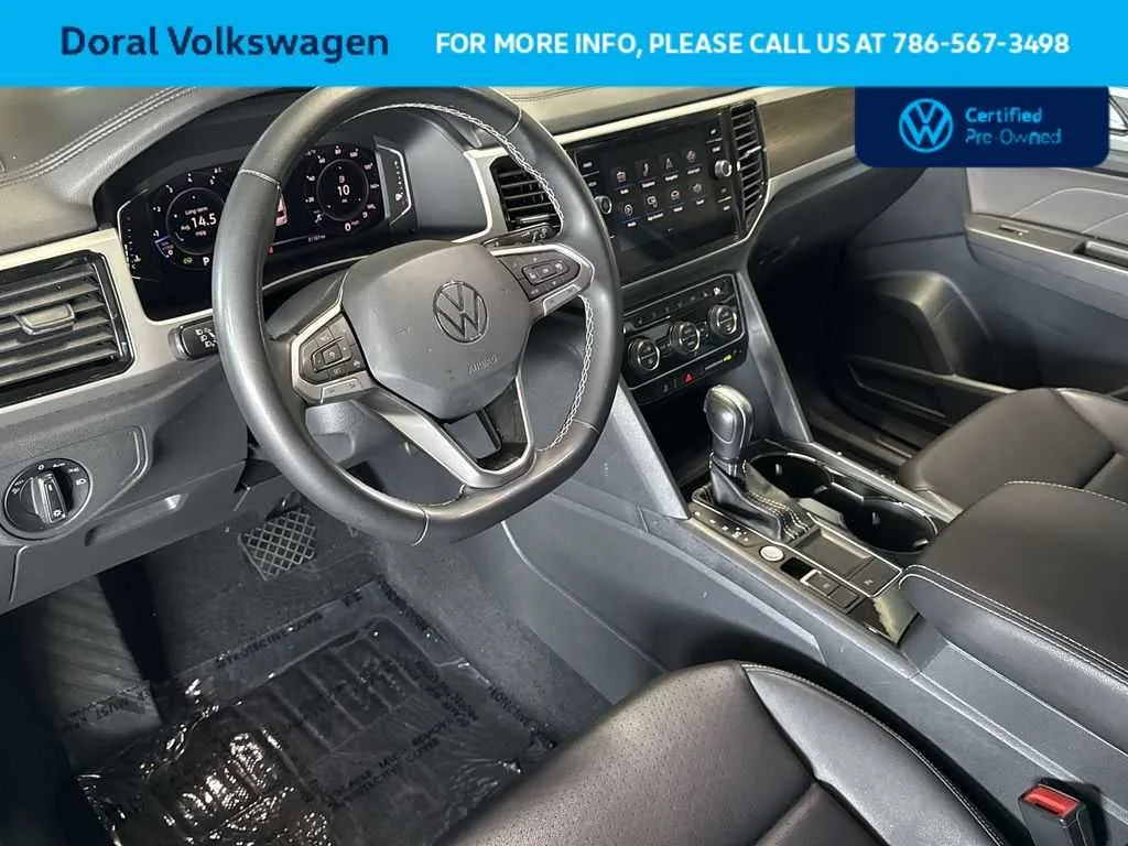 2023 Volkswagen Atlas 3.6L V6 SE w/Technology photo 13