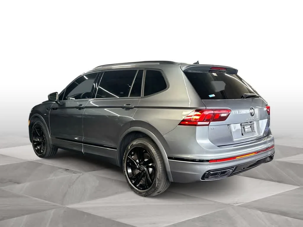 2024 Volkswagen Tiguan SE R-Line Black photo 6