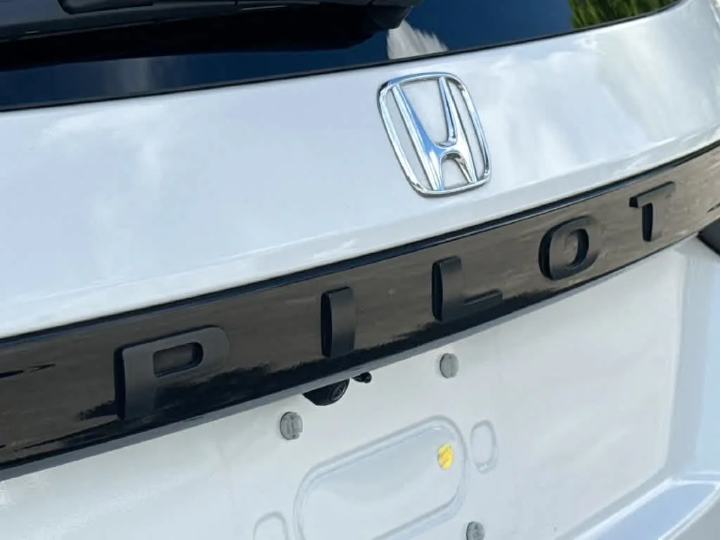 2025 Honda Pilot EX-L photo 10