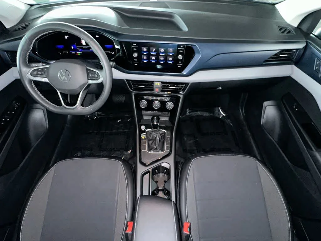 2023 Volkswagen Taos SE photo 24