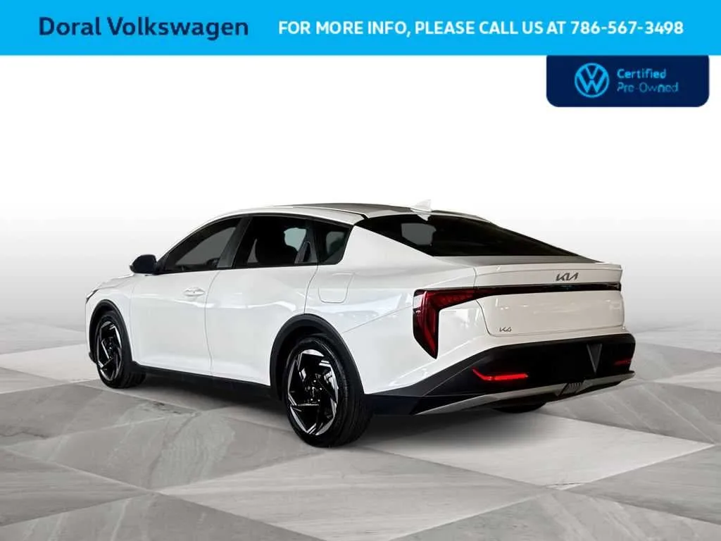 2025 Kia K4 EX photo 6