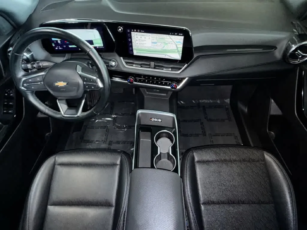 2025 Chevrolet Equinox FWD LT photo 24
