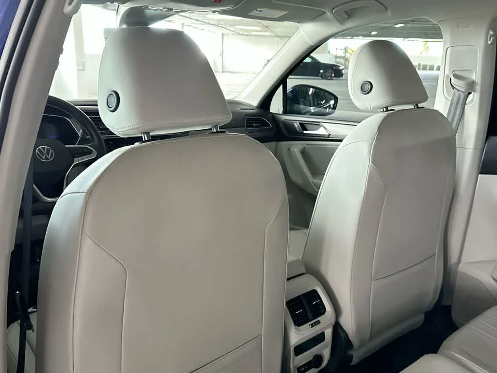 2024 Volkswagen Tiguan SE photo 23