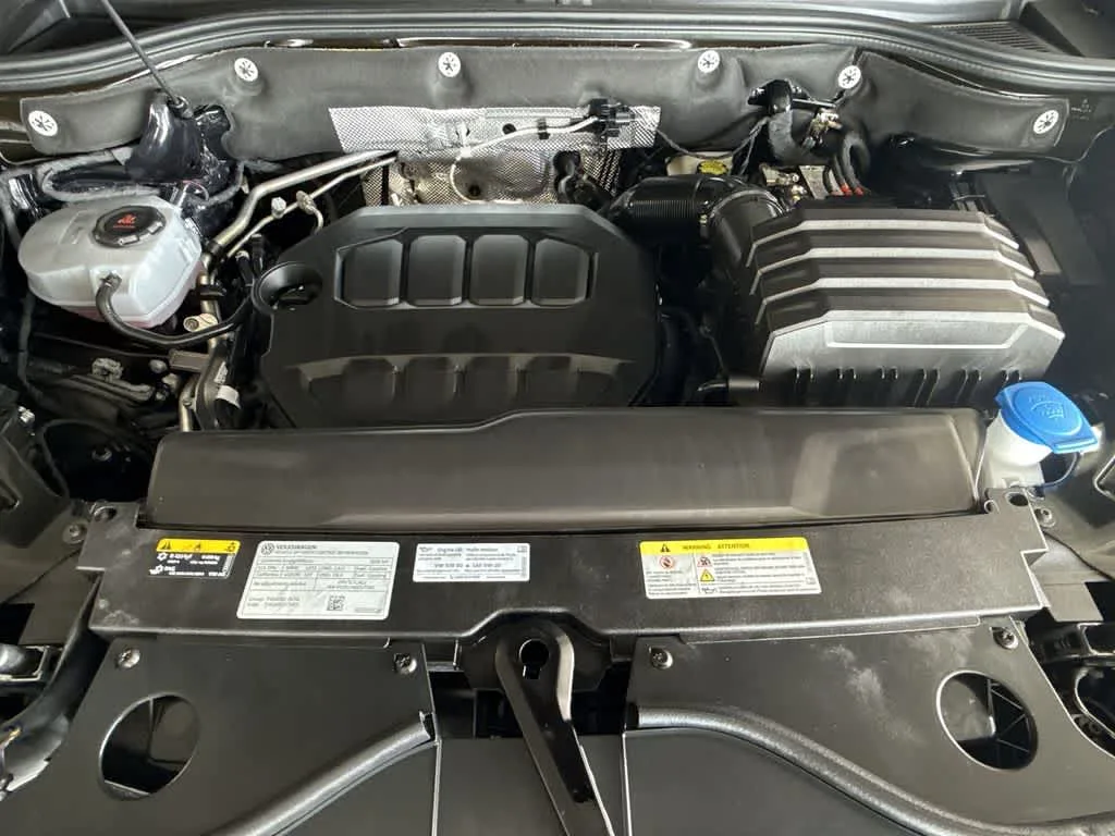2026 Volkswagen Atlas 2.0T SE w/Technology photo 12
