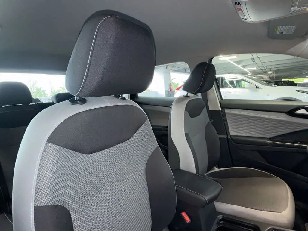 2023 Volkswagen Taos S photo 27
