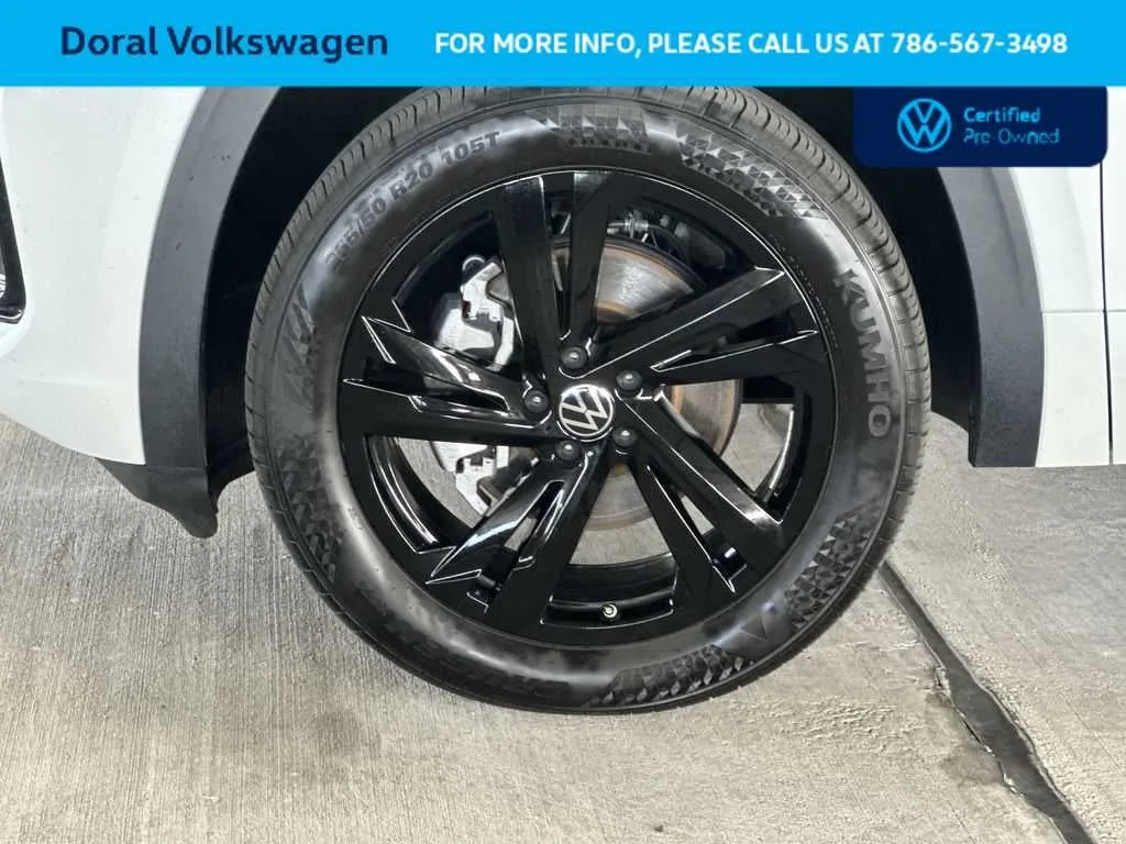 2025 Volkswagen Atlas Cross Sport 2.0T SEL R-Line Black photo 11