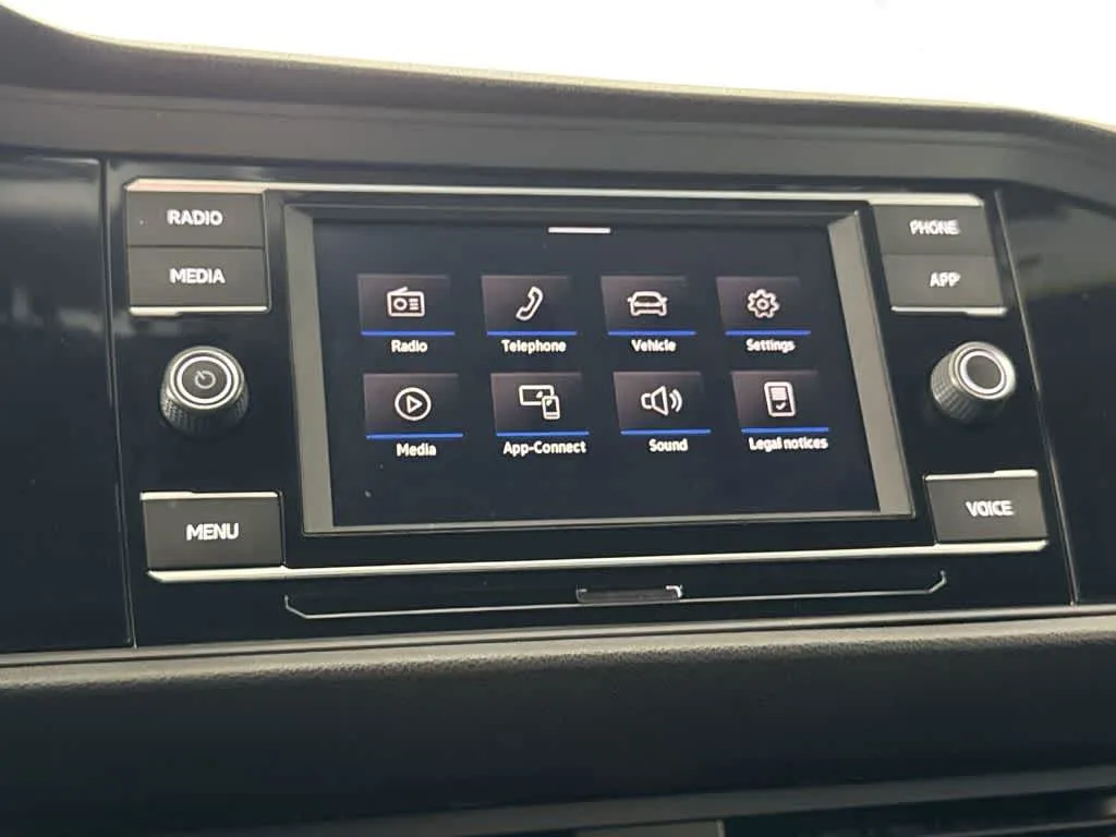 2023 Volkswagen Jetta Sport photo 18