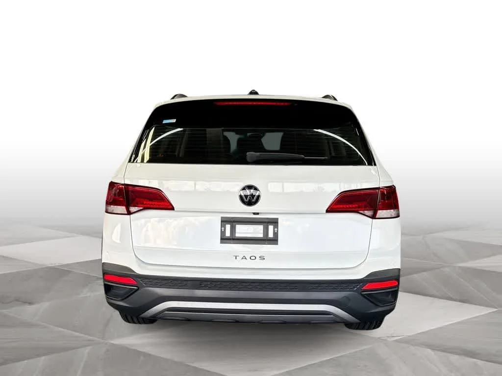2024 Volkswagen Taos S photo 7