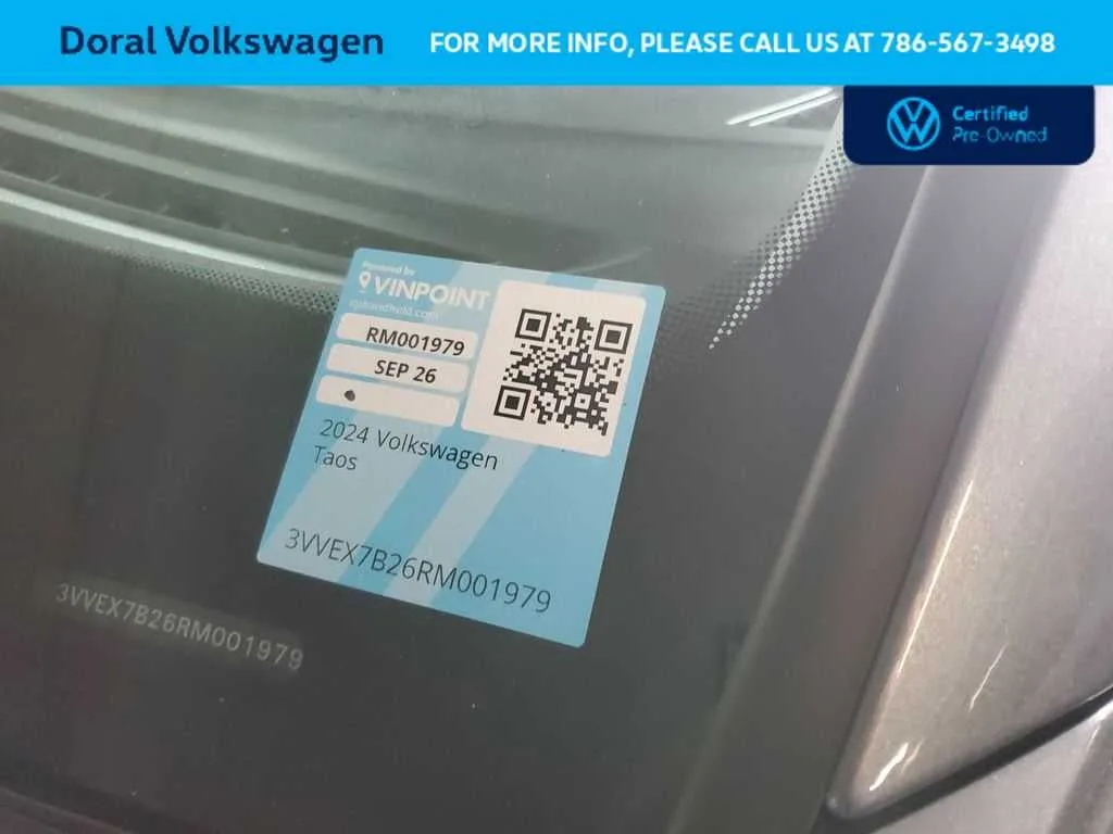 2024 Volkswagen Taos SE photo 32