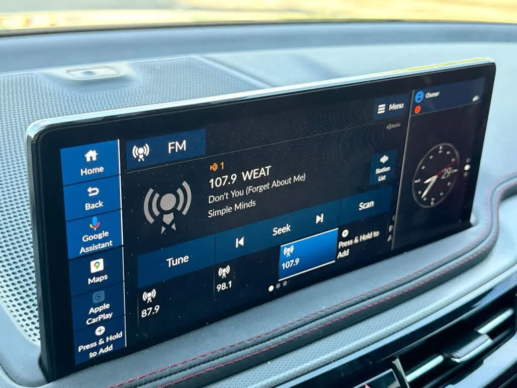 2025 Acura MDX w/A-Spec Package photo 17
