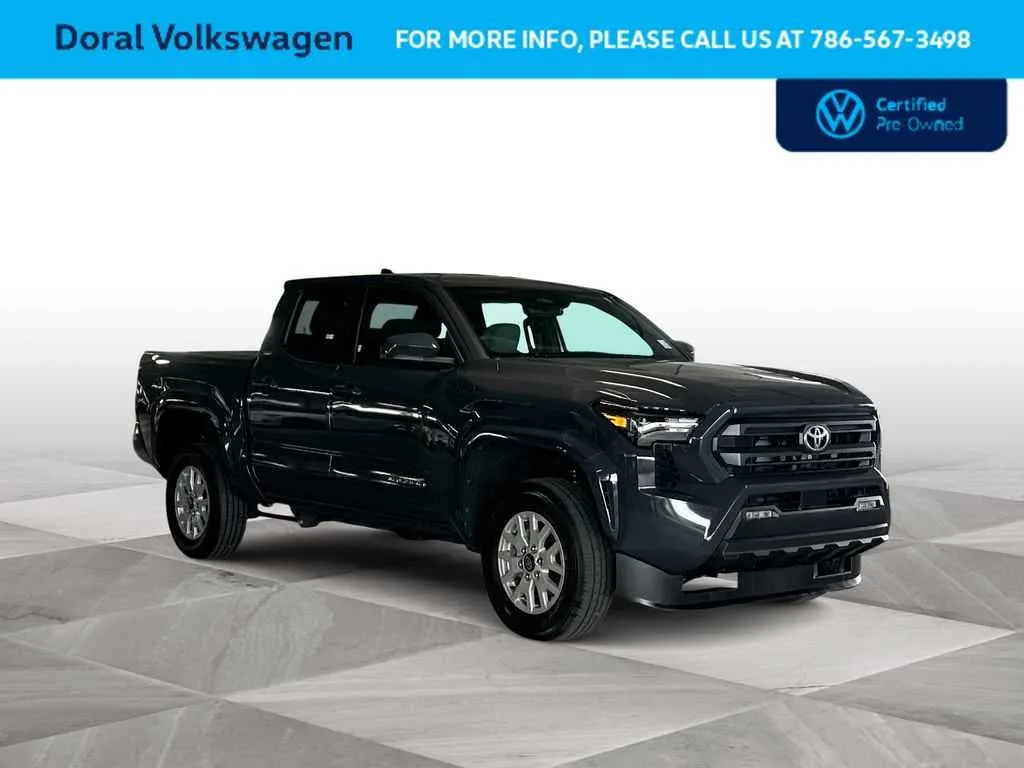 2025 Toyota Tacoma SR5 photo 2