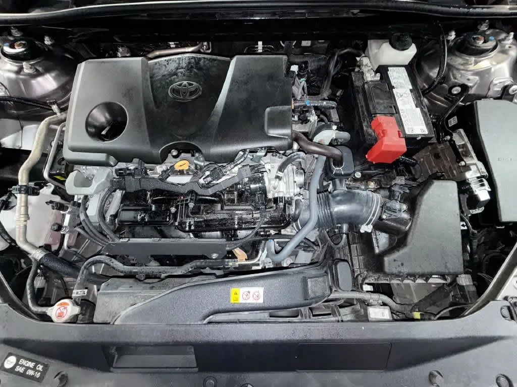 2024 Toyota Camry SE photo 12