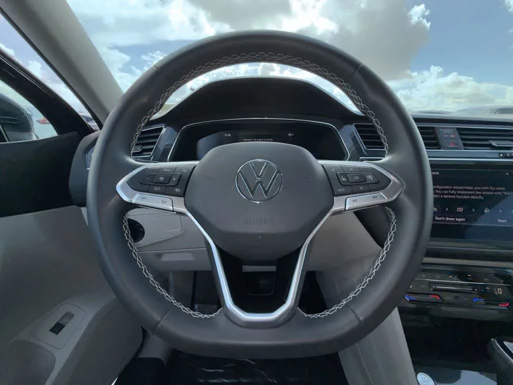 2023 Volkswagen Tiguan SE photo 15