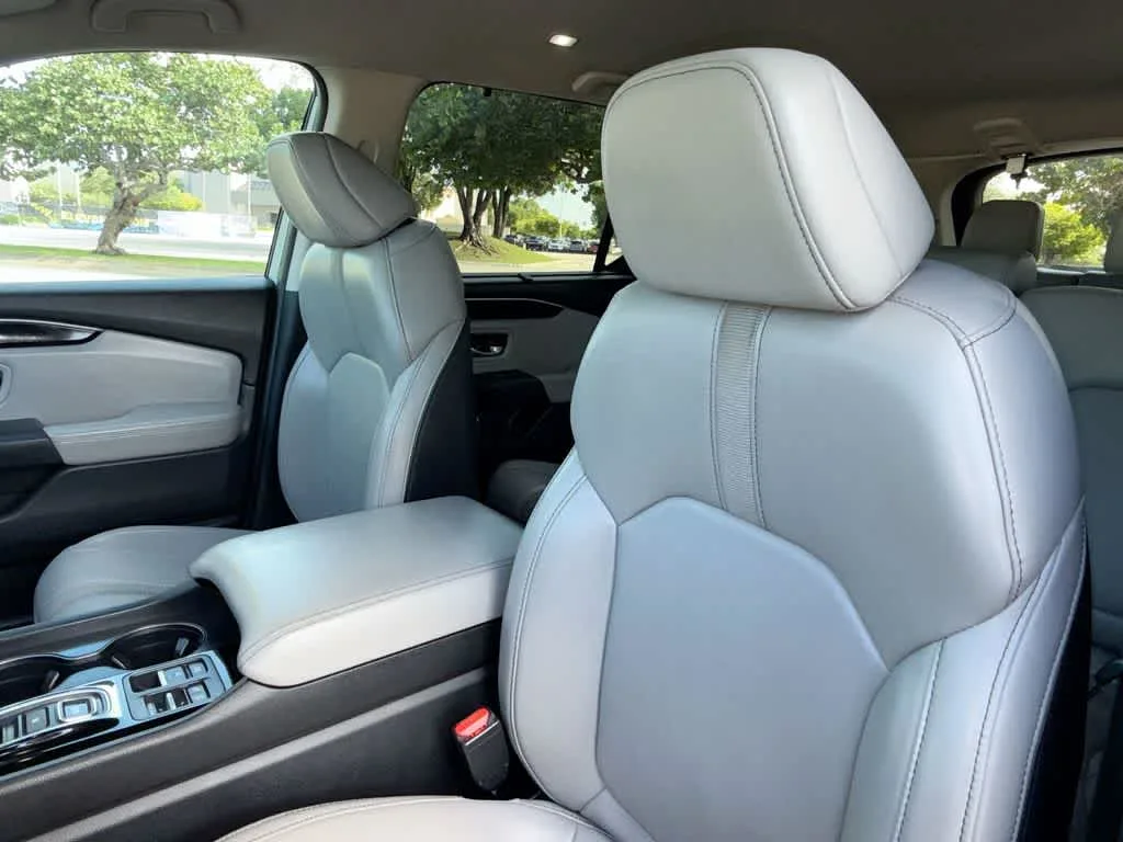 2024 Honda Pilot EX-L 8 Passenger photo 14