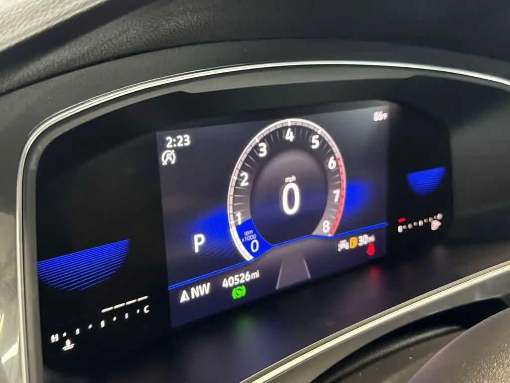 2023 Volkswagen Tiguan SE R-Line Black photo 16