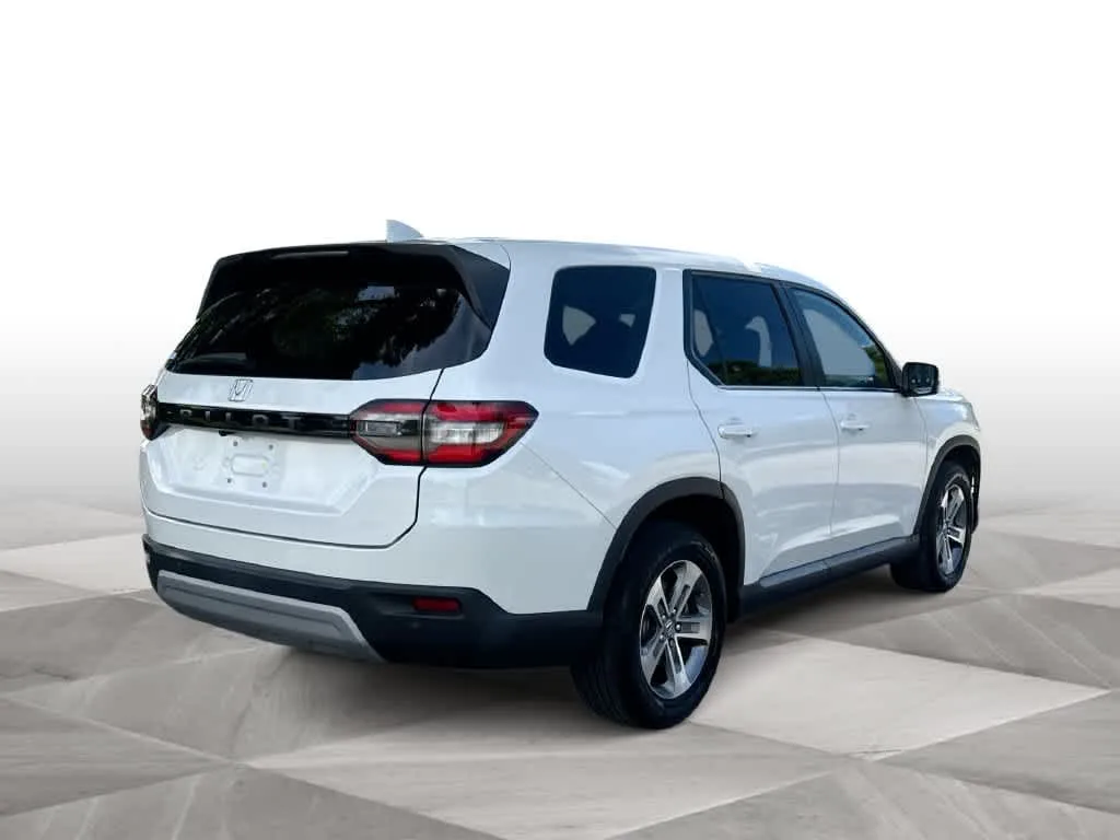 2025 Honda Pilot EX-L photo 8