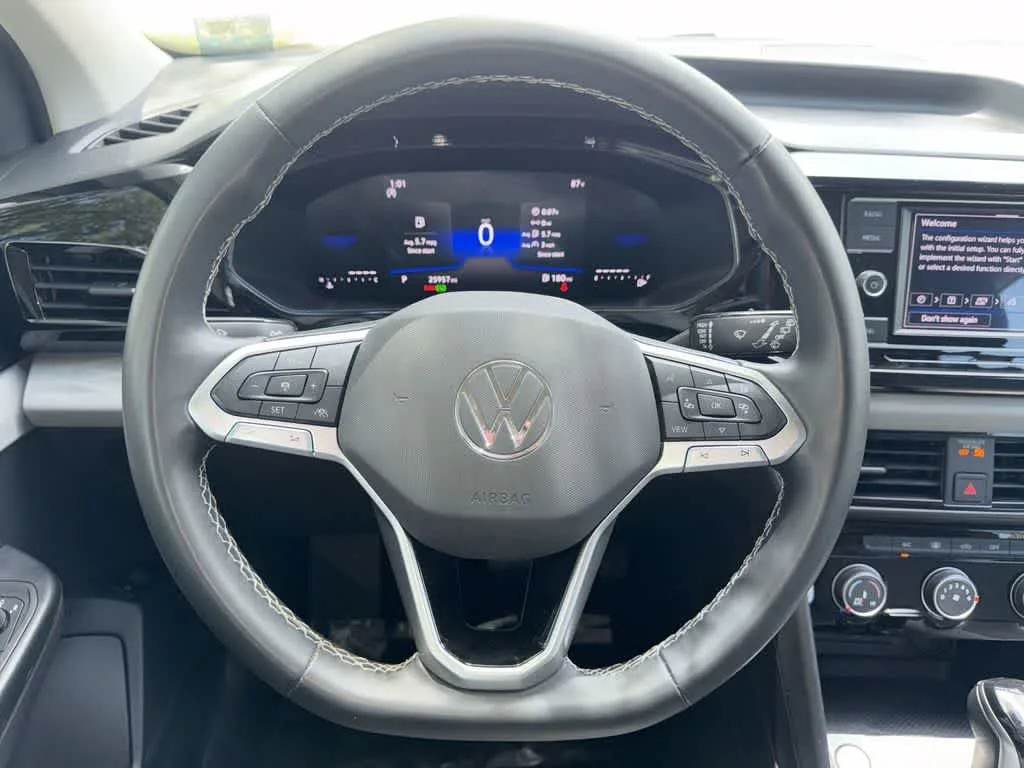 2024 Volkswagen Taos S photo 15