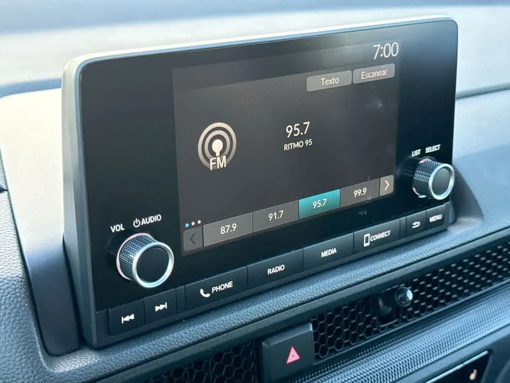 2024 Honda CR-V Hybrid Sport photo 17