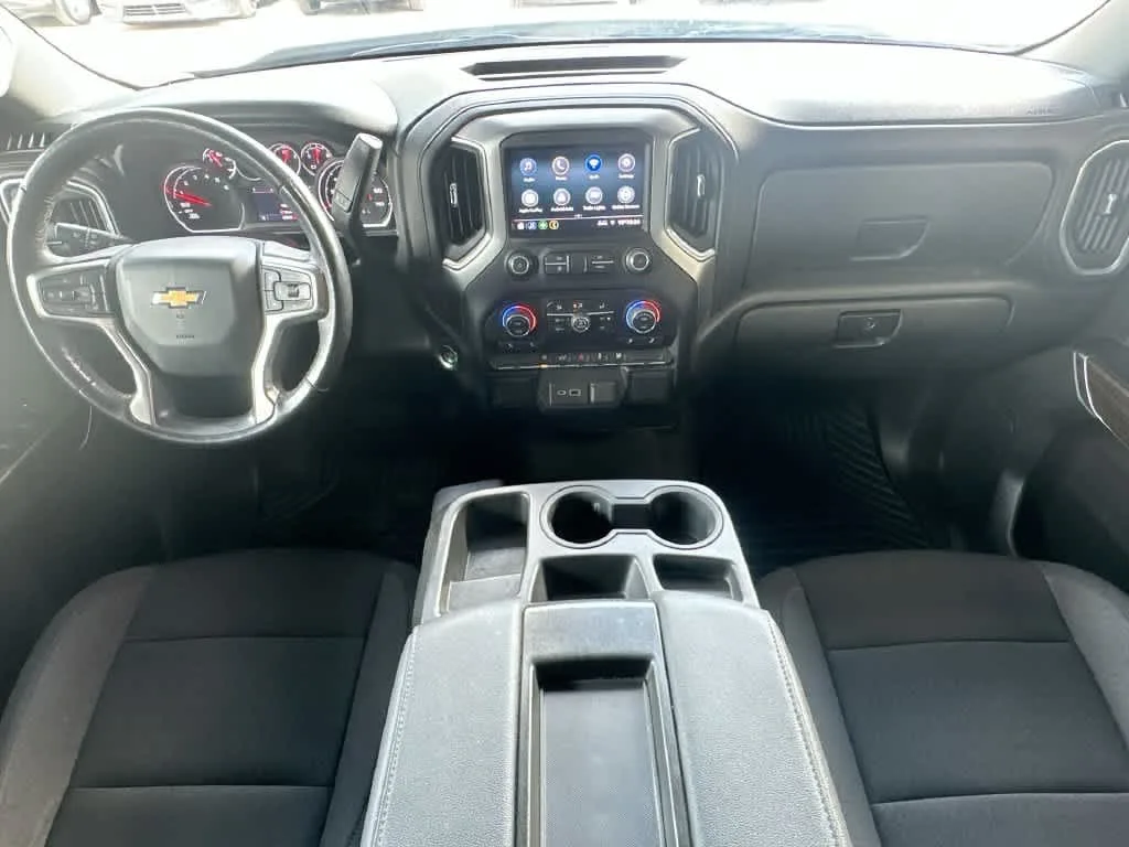 2021 Chevrolet Silverado 1500 LT photo 24