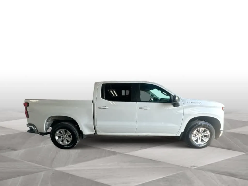 2021 Chevrolet Silverado 1500 LT photo 9
