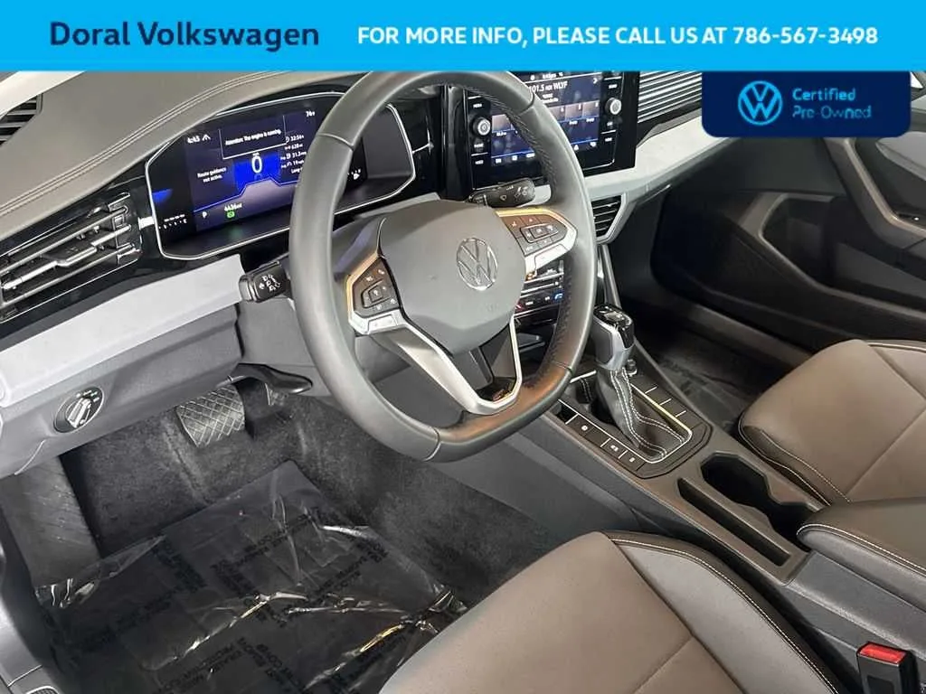 2025 Volkswagen Jetta SE photo 13