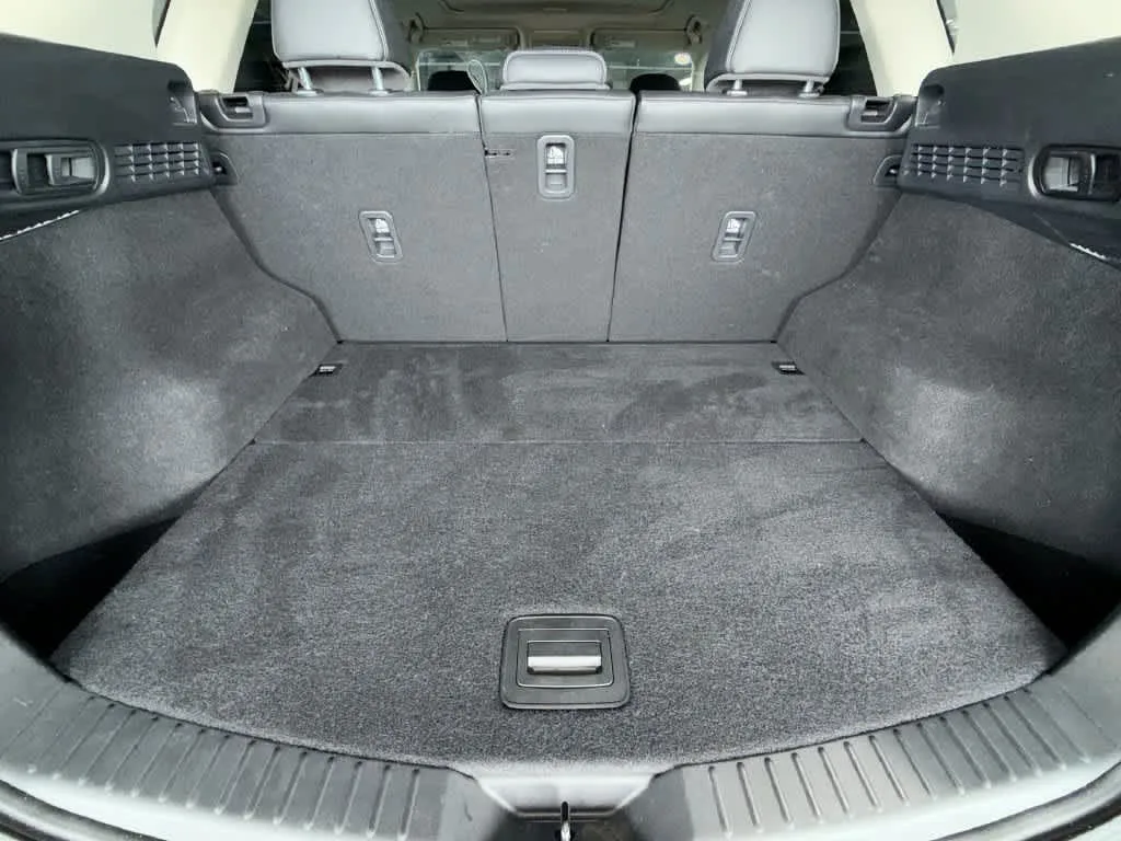 2024 Mazda CX-5 2.5 S Preferred Package photo 25