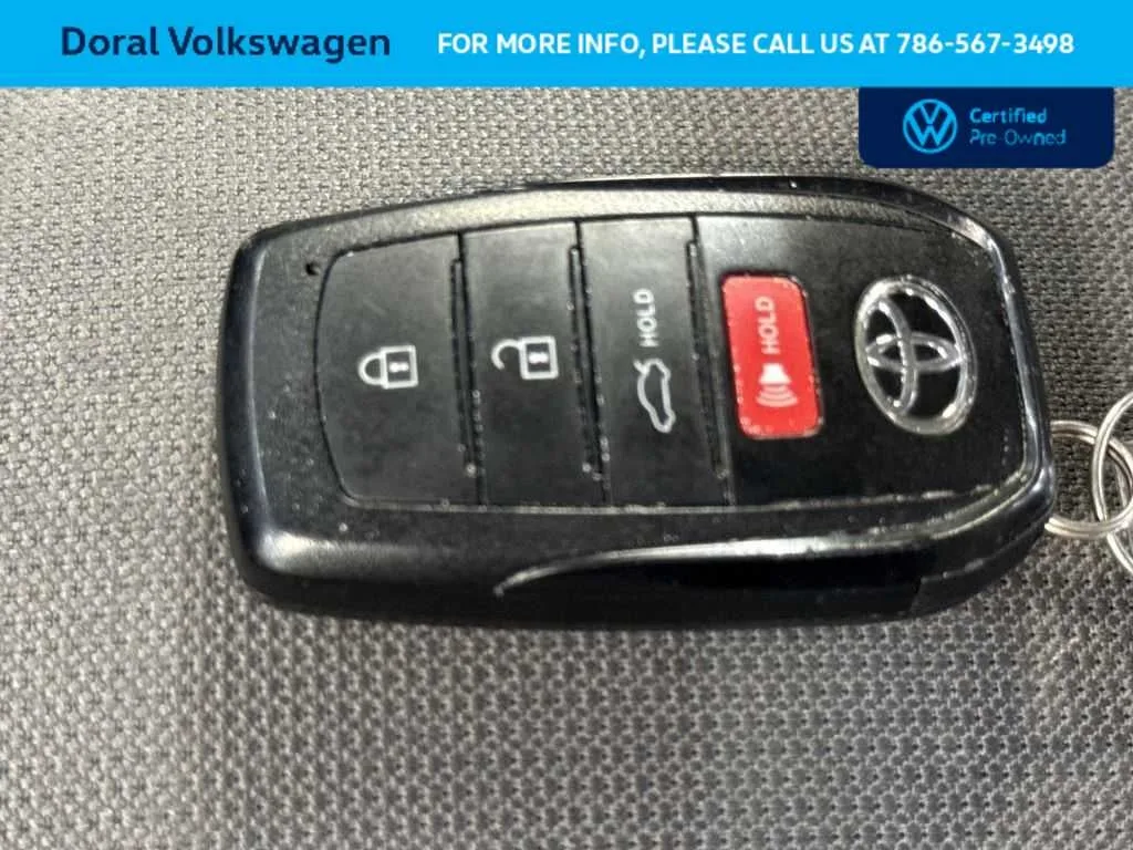 2025 Toyota Corolla Hybrid LE photo 28