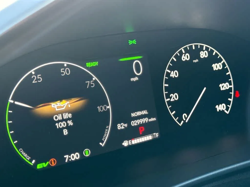 2024 Honda CR-V Hybrid Sport photo 16