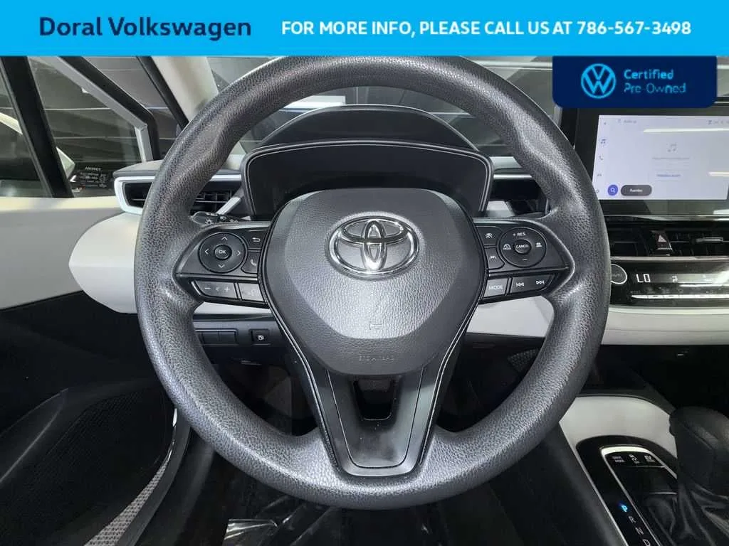 2025 Toyota Corolla Hybrid LE photo 15