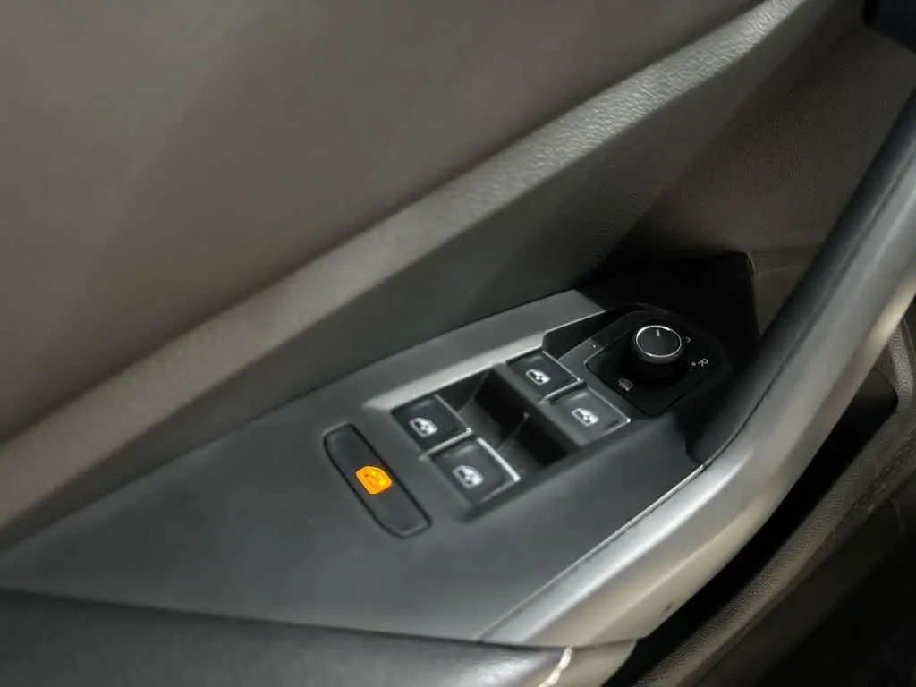 2026 Volkswagen Jetta Sport photo 21