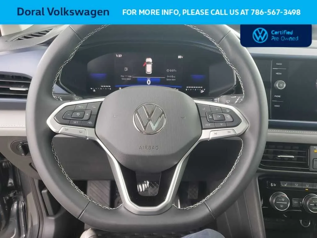 2024 Volkswagen Taos SE photo 20