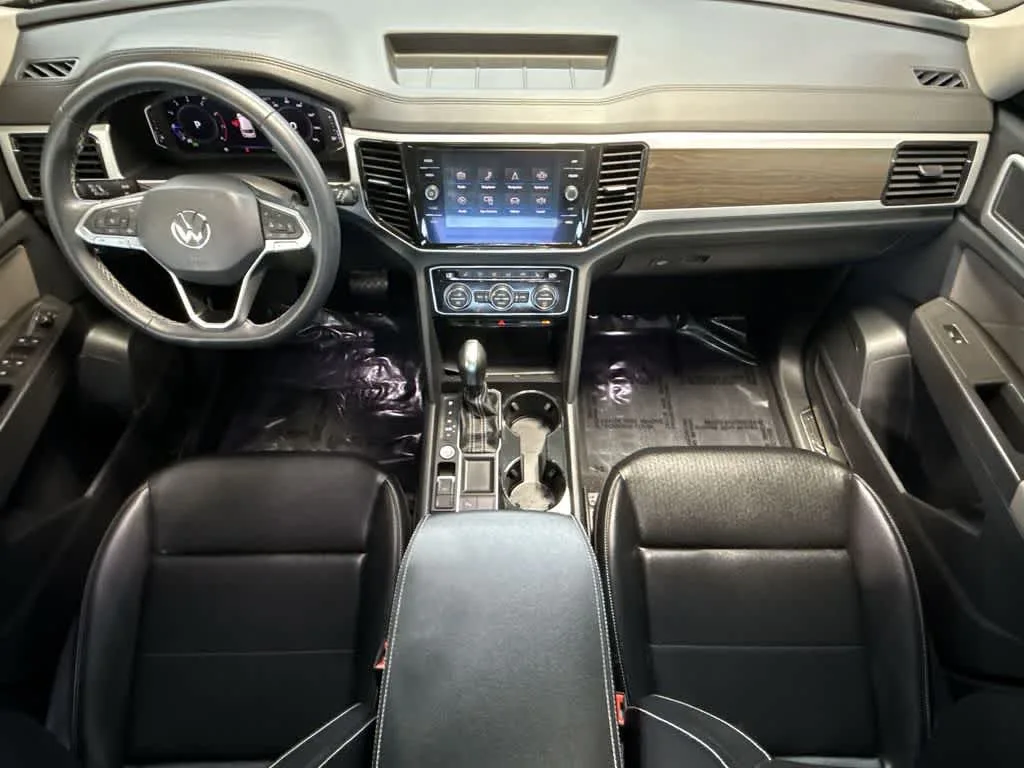2022 Volkswagen Atlas 3.6L V6 SE w/Technology photo 23