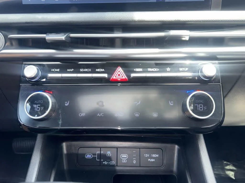 2025 Hyundai Tucson SEL Convenience photo 20