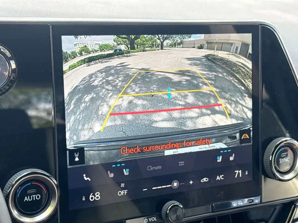 2024 Lexus NX 350 Premium photo 18