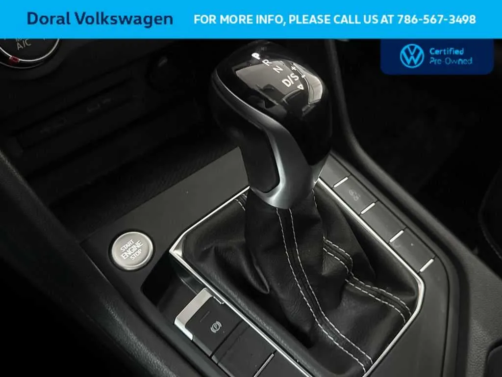 2022 Volkswagen Taos SE photo 21