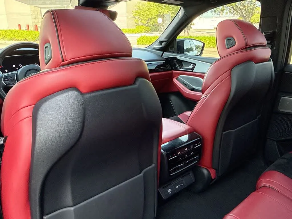 2025 Acura MDX w/A-Spec Package photo 23