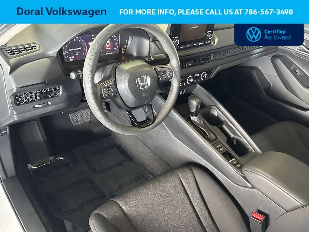 2025 Honda Accord LX photo 13