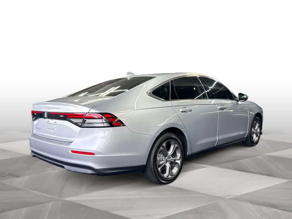 2024 Honda Accord EX photo 8