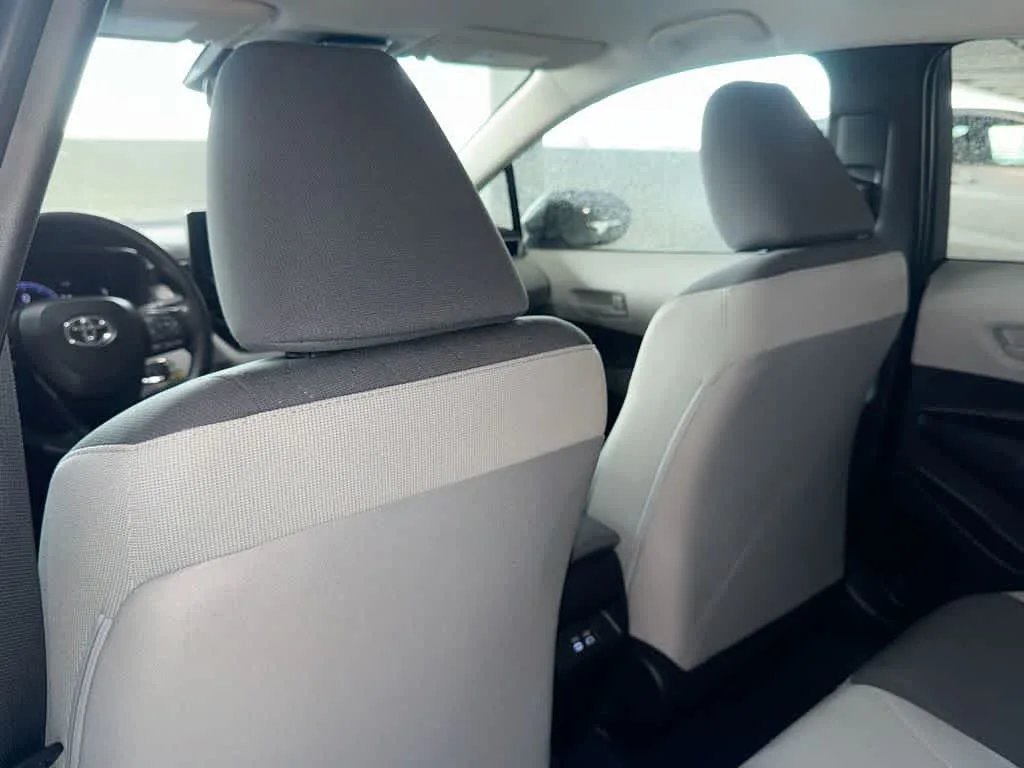 2026 Toyota Corolla LE photo 23