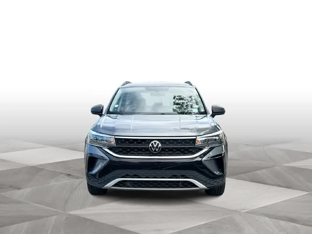 2023 Volkswagen Taos S photo 3