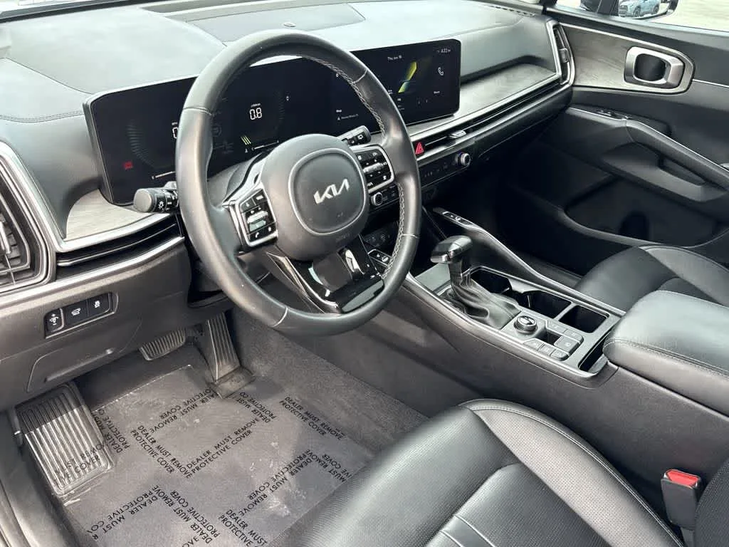 2024 Kia Sorento X-Line EX photo 13