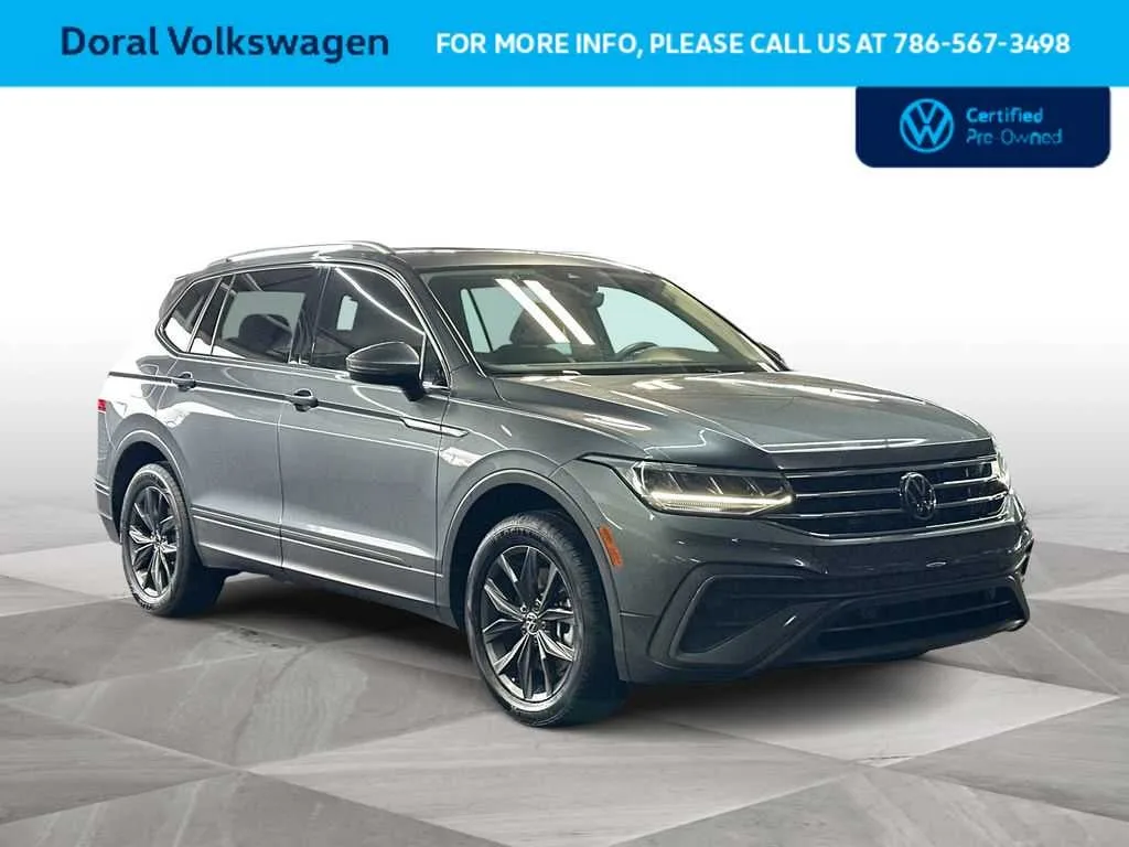 2023 Volkswagen Tiguan SE photo 2