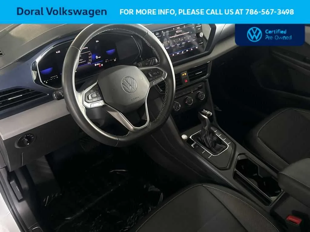 2022 Volkswagen Taos SE photo 13