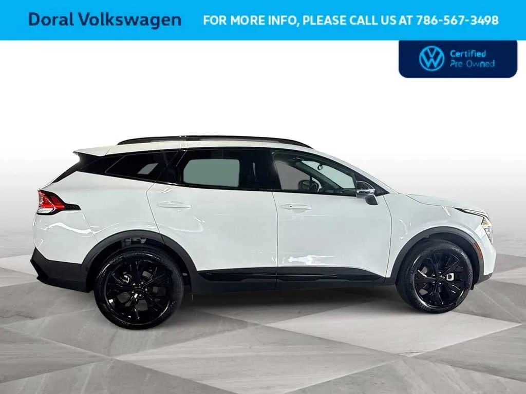 2025 Kia Sportage X-Line photo 9