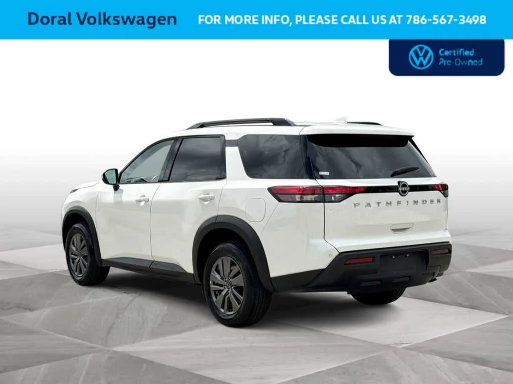 2025 Nissan Pathfinder SV photo 6