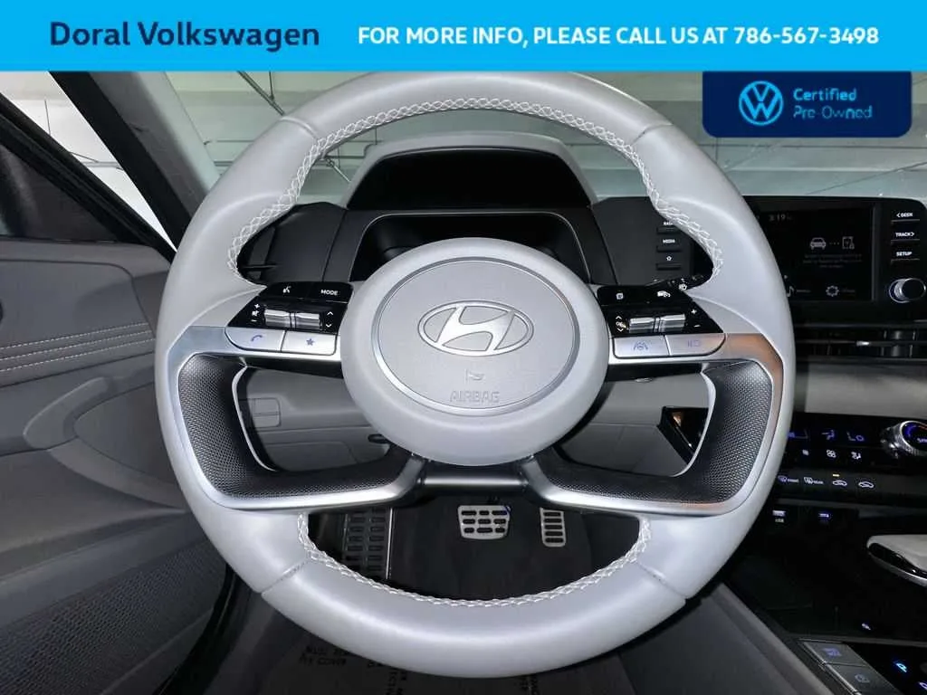 2025 Hyundai Elantra SEL Sport photo 15